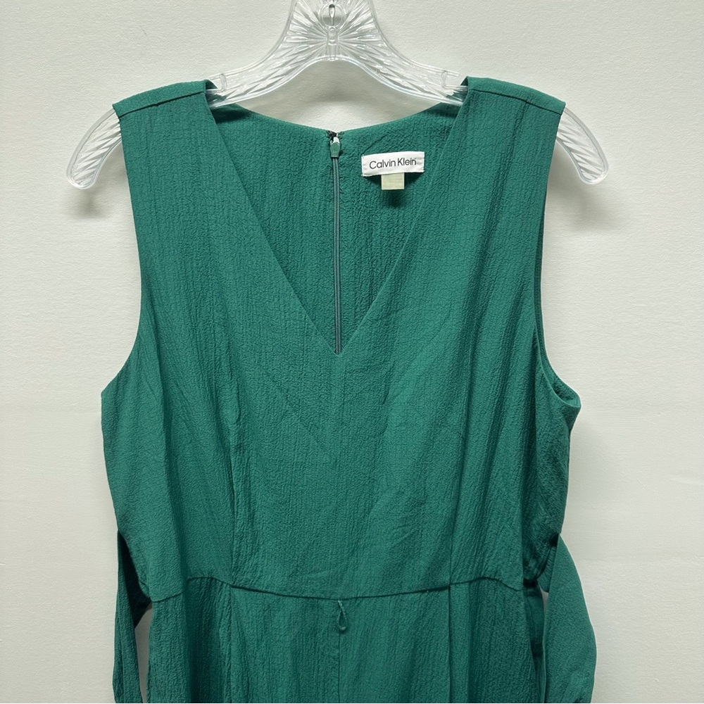 Calvin Klein Sleeveless Wide Leg Jumpsuit | Green, V-Neck, Tie belt, Crepe Sz 14 - Picture 6 of 16